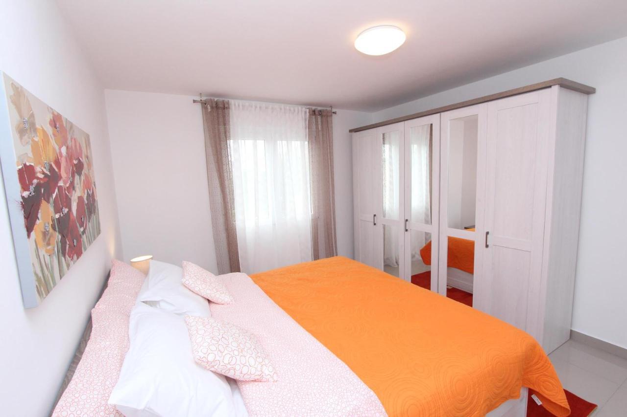 Apartment Sorriso 2 罗维尼 外观 照片