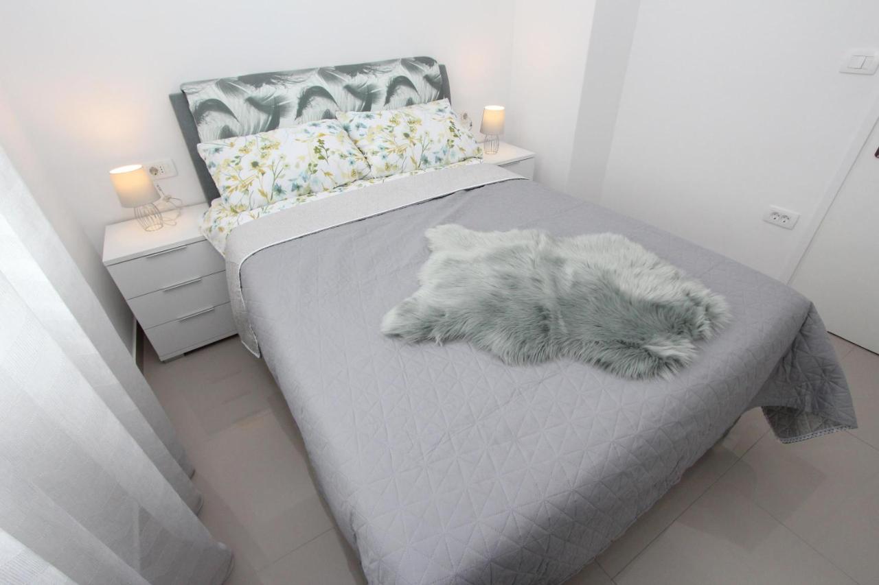 Apartment Sorriso 2 罗维尼 外观 照片