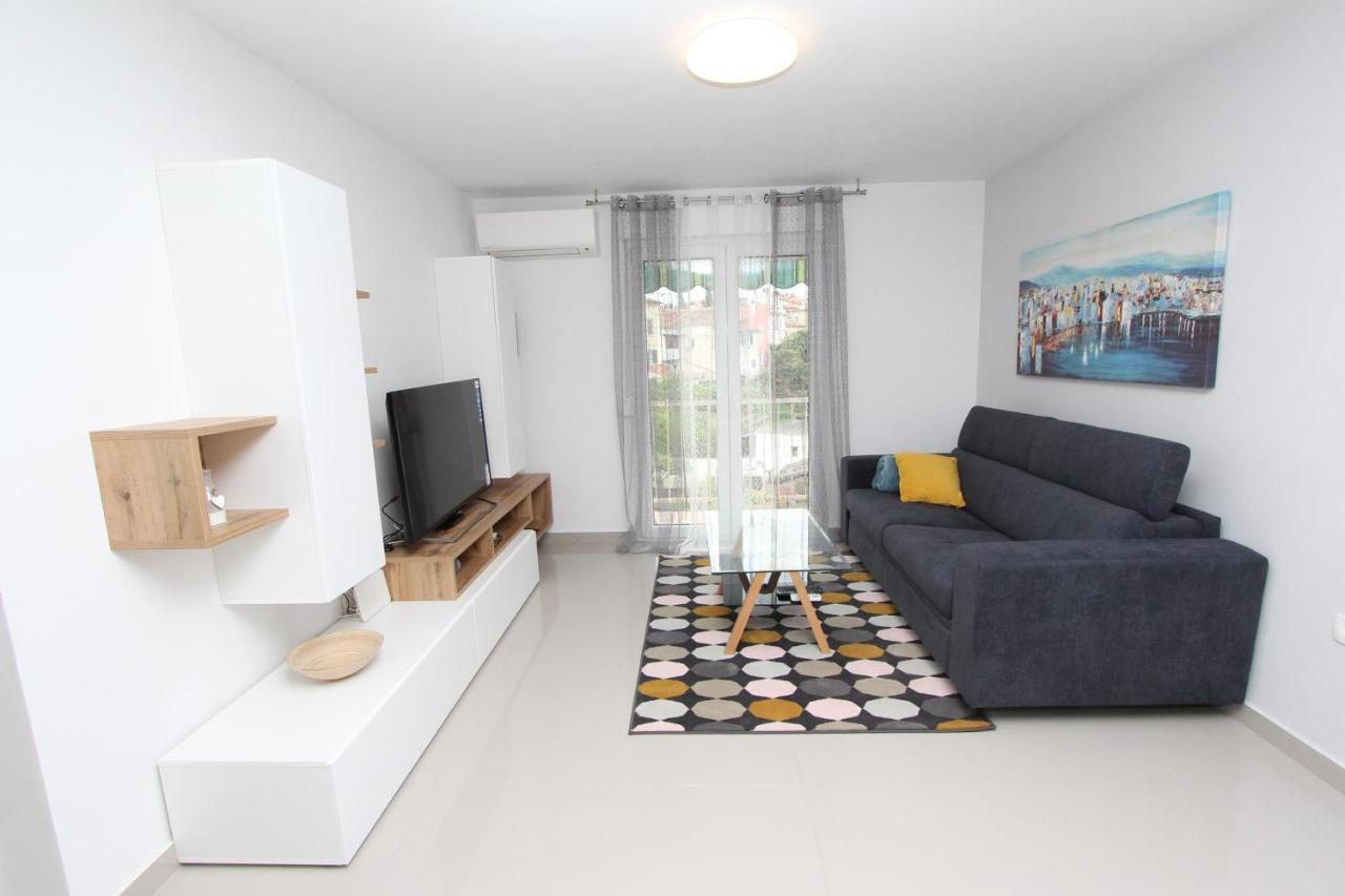 Apartment Sorriso 2 罗维尼 外观 照片